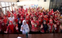 Tingkatkan Capaian Target Bangga Kencana, Dinas PPKB Gowa Gelar Rapat Bersama Penyuluh KB