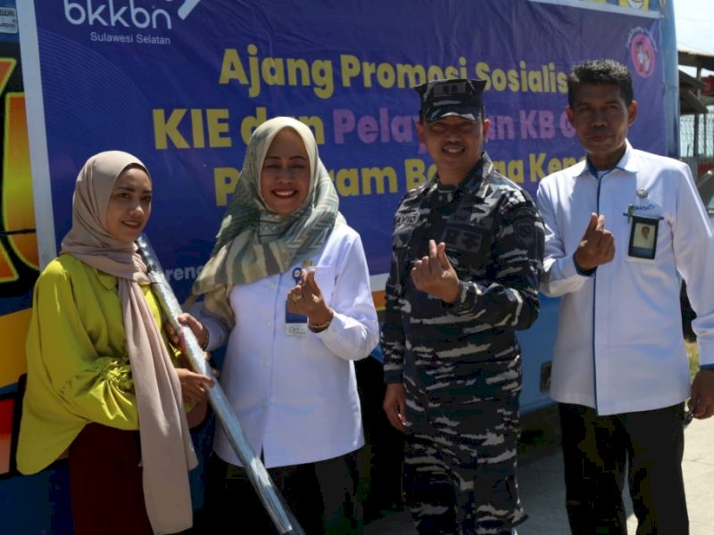 BKKBN Sulsel Gandeng Lantamal VI Makassar Gelar Pelayanan KB untuk Masyarakat Pesisir