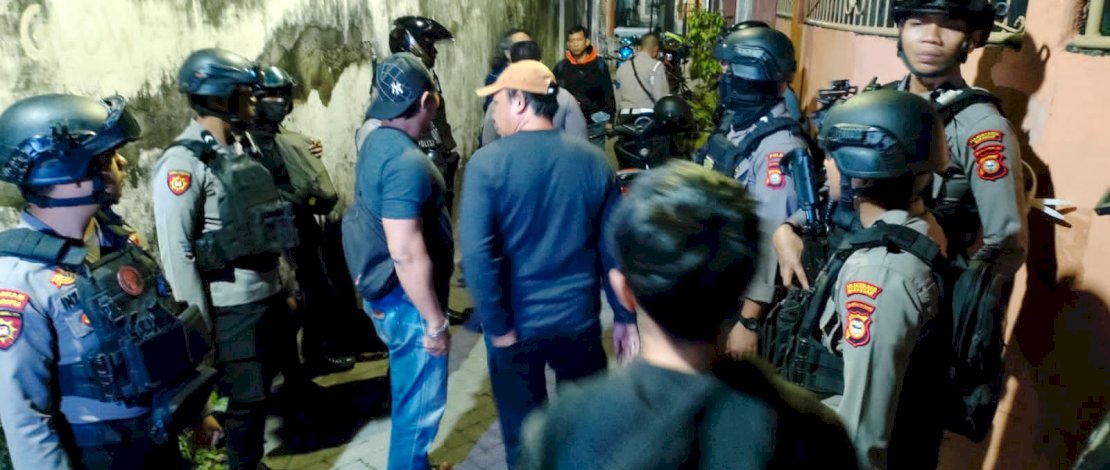 Tersinggung Gara-gara Anjing, Pria di Makassar Dikeroyok 2 Bersaudara