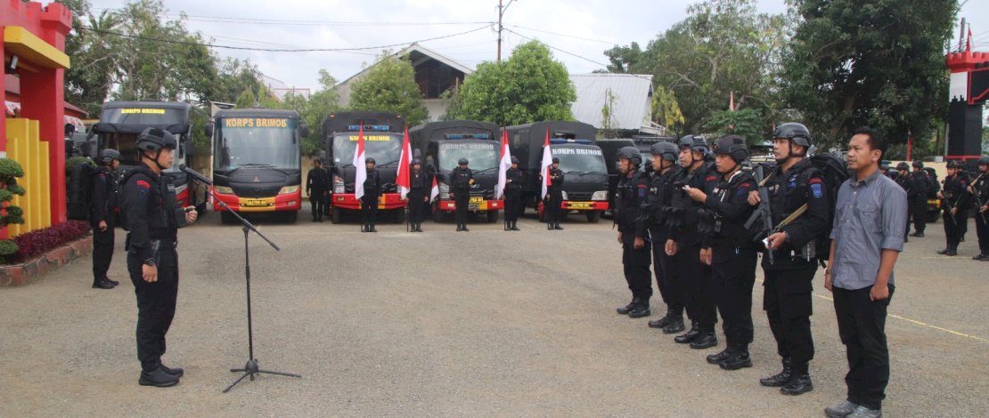 Batalyon C Pelopor Satbrimob Polda Sulsel menggelar apel kesiapsiagaan di Lapangan Mako Batalyon C Pelopor, Jl. MH. Thamrin, Rabu, 23 Agustus 2023.