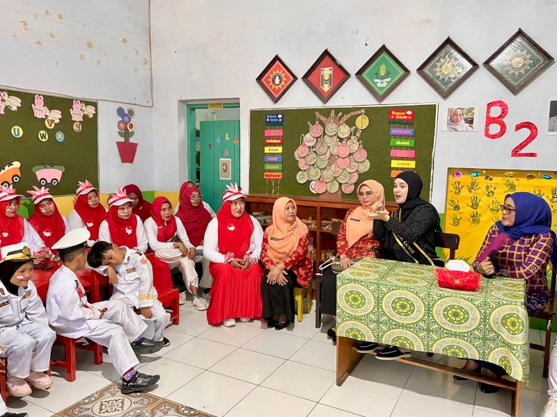 Diknas Gowa Bersama Bunda PAUD Sosialisasikan Transisi PAUD ke SD