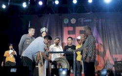 Tari Kolosal Warnai Pembukaan Festival Fea Desa III di Luwu Utara