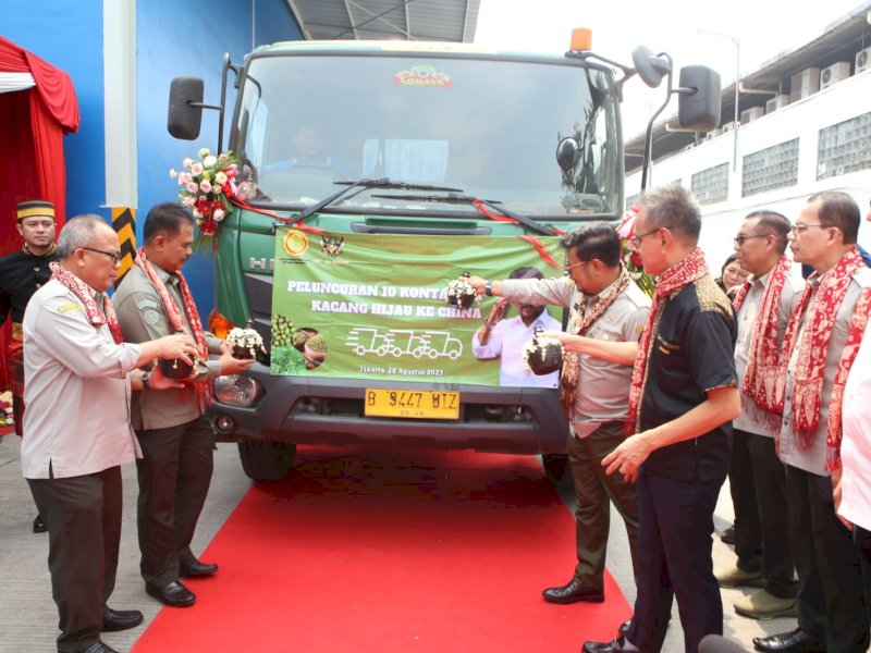 Mentan SYL Lepas Ekspor 1.000 Ton Kacang Hijau ke Cina