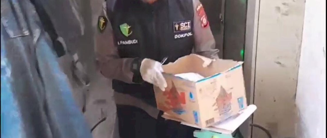 Penemuan mayat bayi di tempat pembuangan sebuah apartemen