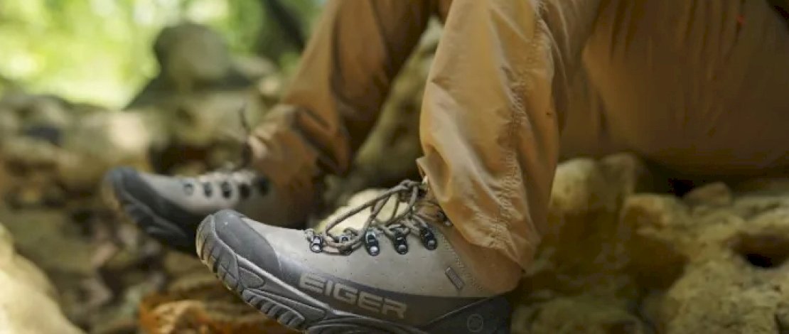 Sepatu-sepatu Pria yang Menambah Kesan Sporty, Casual, dan Maskulin  &nbsp;