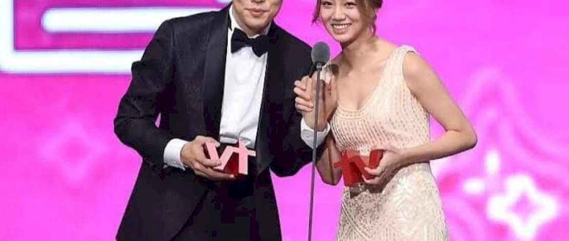 Hyeri dan kekasihnya Ryu Jun Yeol