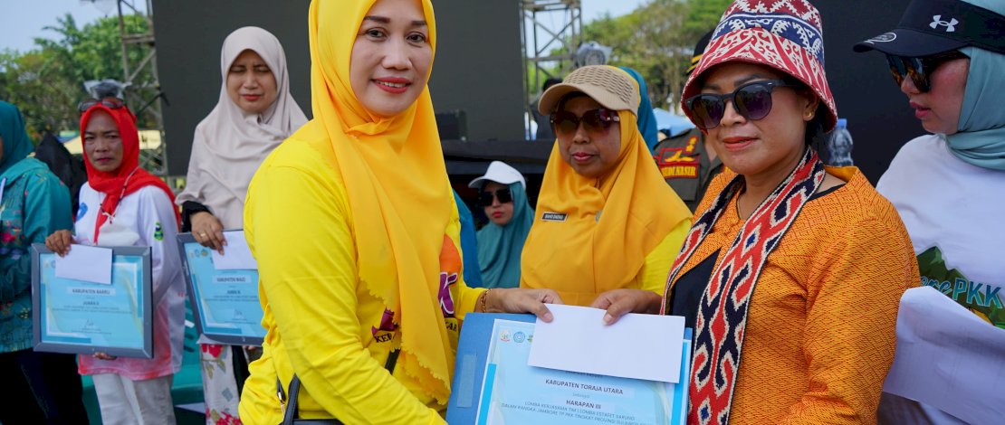 Tim Penggerak (TP) PKK Kabupaten Kepulauan Selayar kembali menyabet enam juara pada Jambore Kader PKK Tingkat Provinsi Sulawesi Selatan (Sulsel), di Belopa, Luwu, Sabtu, 2 September 2023. Tim Penggerak (TP) PKK Kabupaten Kepulauan Selayar kembali menyabet enam juara pada Jambore Kader PKK Tingkat Provinsi Sulawesi Selatan (Sulsel), di Belopa, Luwu, Sabtu, 2 September 2023.