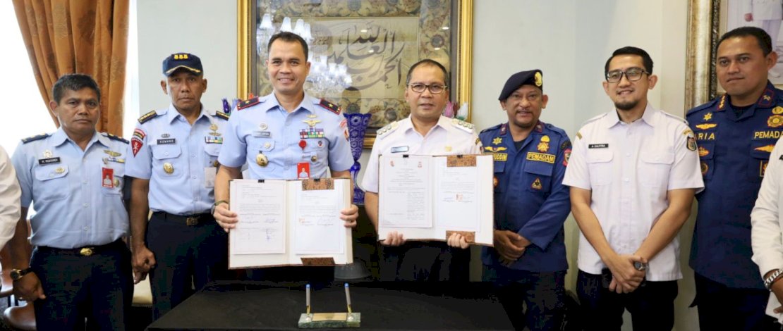 Lanud Sultan Hasanuddin dan Pemkot Makassar Taken MOU Soal Penanganan Kebakaran