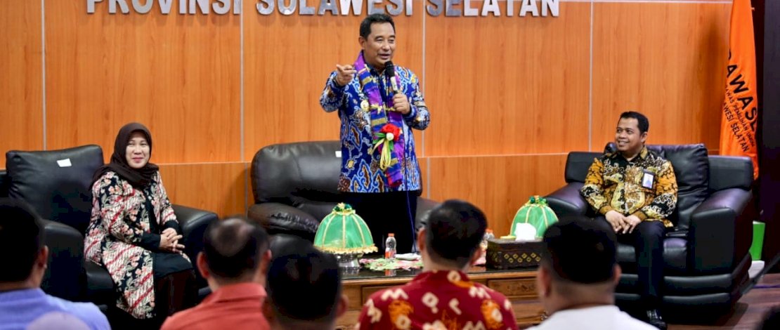 Pj Gubernur Sulsel Bahtiar Baharuddin melakukan Kunjungan Kerja (Kunker) ke Badan Pengawas Pemilihan Umum (Bawaslu) Sulsel, di Pettarani Makassar, Jum'at, 8 September 2023.