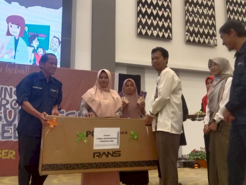 Takalar Juara I Lomba Keterampilan Pengisian Buku KMS di Jambore Kader Posyandu