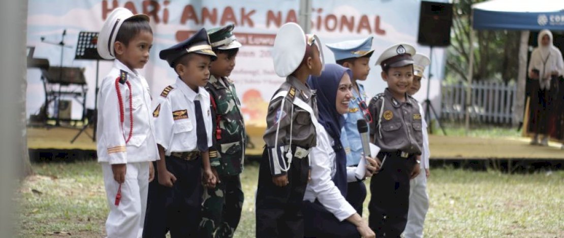 Bupati Luwu Utara, Indah Putri Indriani, dalam peringatan Hari Anak Nasional Tingkat Kabupaten di Taman Wisata Bukit Tirosoe, Kecamatan Baebunta, Sabtu, 9 September 2023.