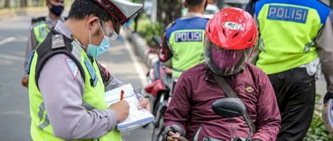 Tilang Bukan Solusi Kurangi Polusi Tilang Bukan Solusi Kurangi Polusi