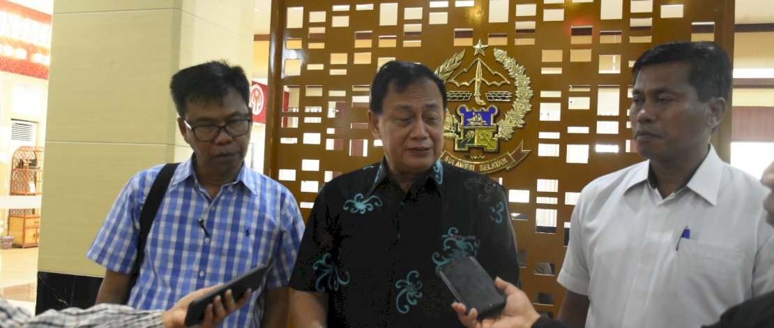 Ketua Tim Seleksi KI Sulsel, Hasrullah. Ketua Tim Seleksi KI Sulsel, Hasrullah.