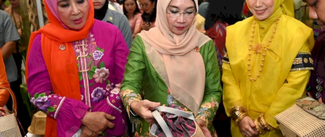 Pj Ketua Dekranasda Sulsel Dorong UMKM Ciptakan Produk Kerajinan  Lebih Variatif dan Kreatif