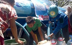 Aksi Kemanusiaan Partai Gelora Menghadapi Kemarau Panjang  Makassar