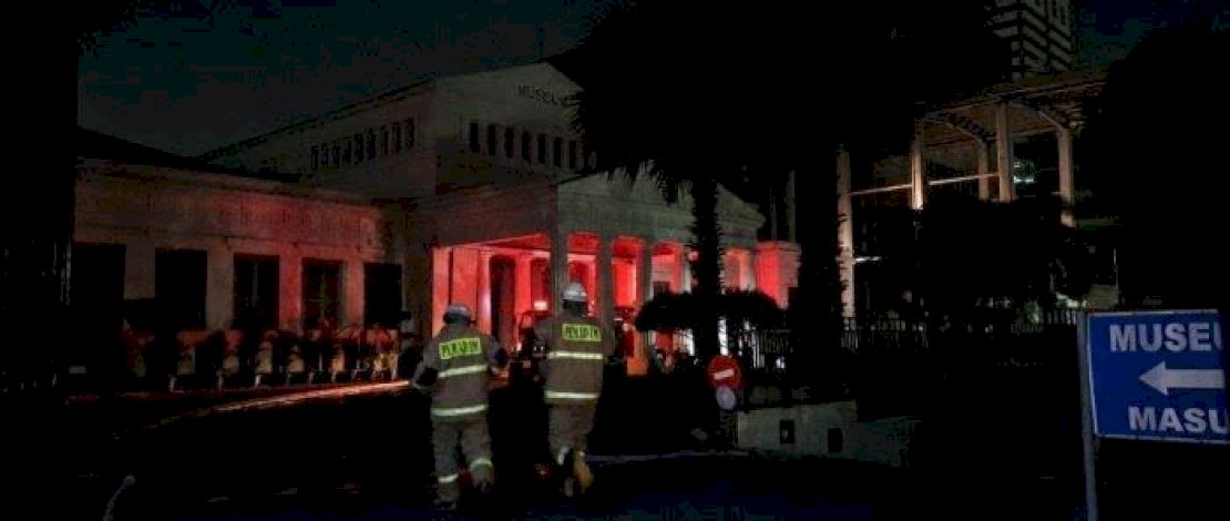 Museum Nasional Terbakar, Hanguskan Gedung dan Bedeng Pekerja  