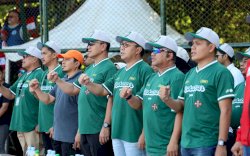 Diikuti Tujuh Negara, Danny Pomanto Buka Turnament Softball Internasional Makassar Open 2023