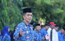 Wabup Saiful Arif Inspektur Upacara Hari Kesadaran Nasional