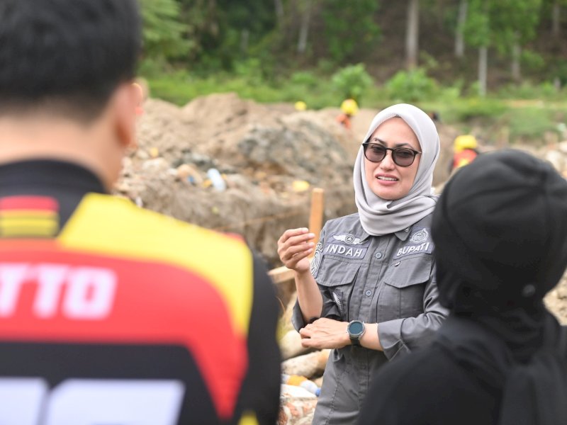 Rusak Akibat Banjir,  SDN 021 Pongo dan SDN 100 Indokoro Lutra Kembali Dibangun 