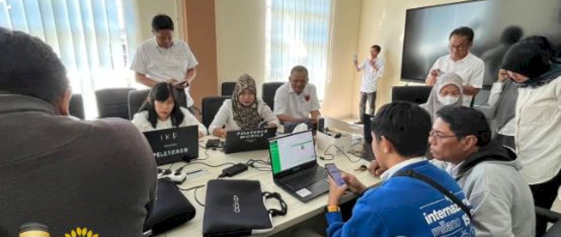 Dukcapil Makassar Gelar Pelayanan Mobile AktivasIKDI di Kantor Dinas Perikanan dan Pertanian