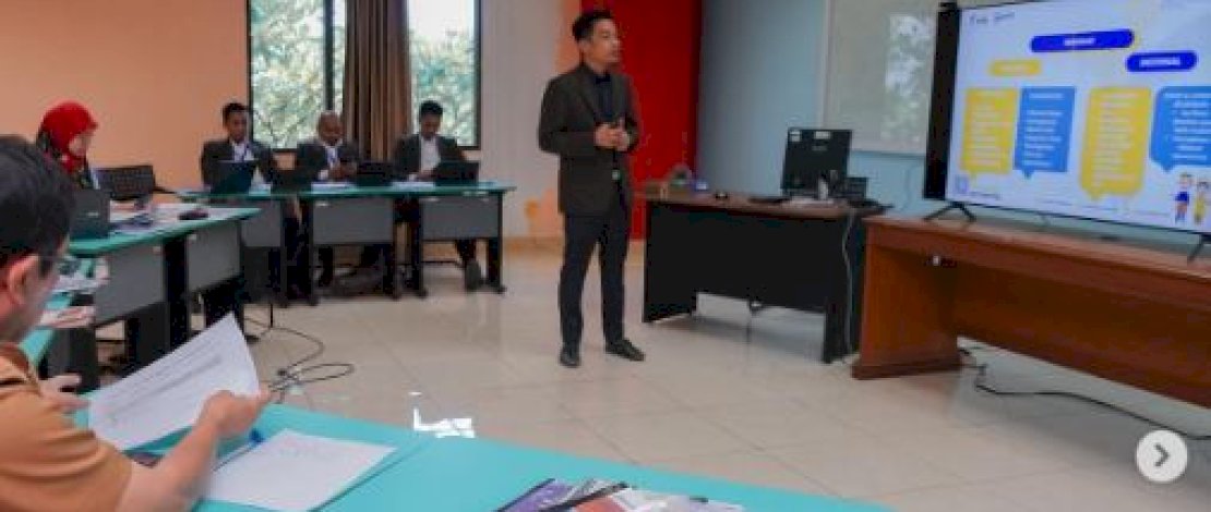 Kepala Dukcapil Makassar Sampaikan Proposal Pengembangan "Dukcapil Go Digital" dalam Pelatihan Kepemimpinan Nasional