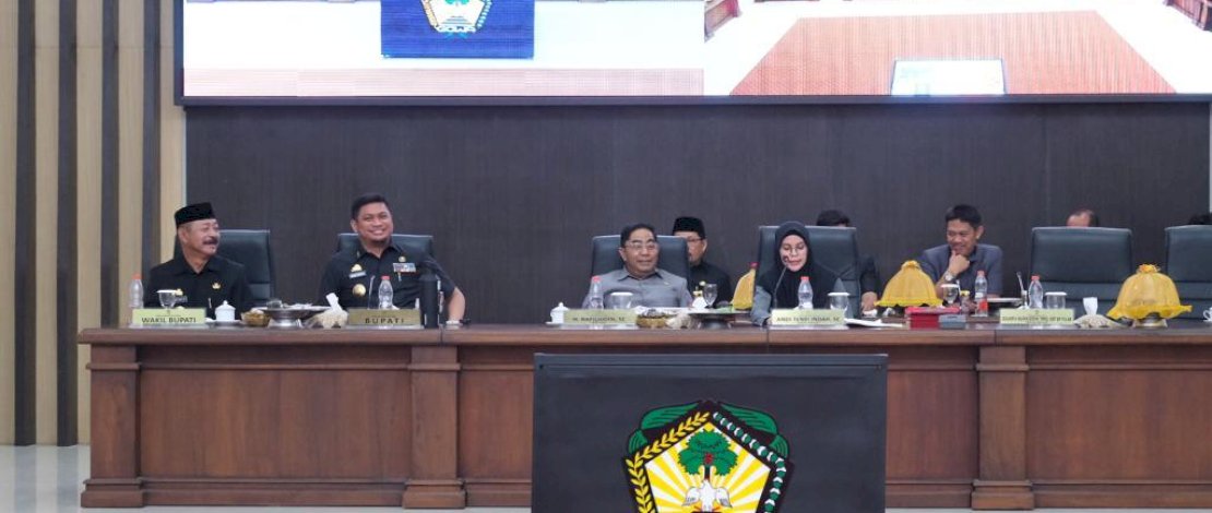Disetujui DPR, Bupati Gowa Harap RAPBD Perubahan 2023 Segara Dibahas Disetujui DPR, Bupati Gowa Harap RAPBD Perubahan 2023 Segara Dibahas