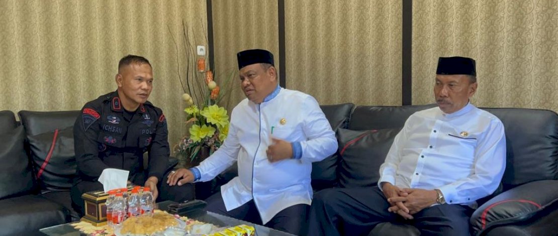 Bupati dan Wakil Bupati Bone yang beken melalui tagline Tafaddal menyambangi unsur Forkopimda di Kabupaten Bone, Jumat, 22 September 2023.