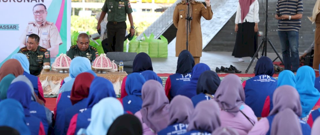 Wakil Wali Kota Makassar, Fatmawati Rusdi secara resmi membuka kegiatan Gerakan Perubahan Perilaku untuk Percepatan Penurunan Stunting.
