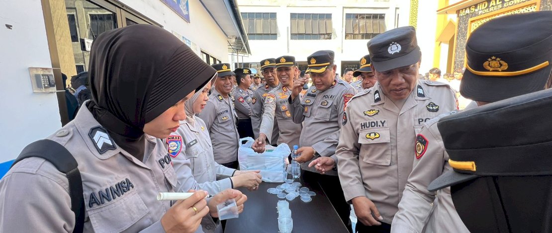 Dadakan, Para Personil Polres Gowa Dites Urine Narkoba