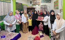 Dharma Wanita Persatuan Dinas PU Kota Makassar Berbagi Kebahagiaan di Panti Asuhan