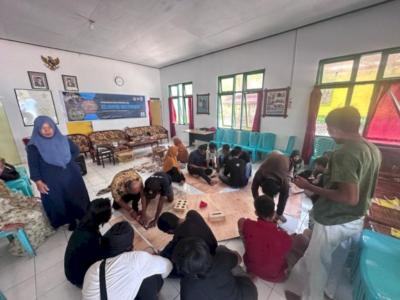 Peningkatan Kapasitas Kelompok Masyarakat oleh Balai TN Taka Bonerate: Kolaborasi yang Membawa Perubahan