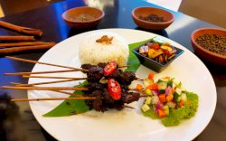 ASTON Makassar Rilis Menu-Menu Baru  Menggoda Selera, Ada Promo Berlaku Hingga Akhir Tahun