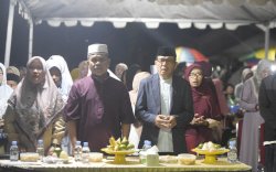 Konser Amal Senandung Cinta dan Sholawat Hadirkan Opick, Dipadati Ribuan Warga