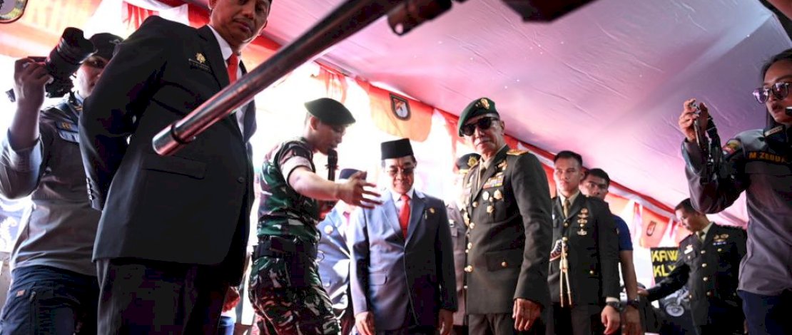 Pj Sekprov Sulsel Andi Muhammad Arsjad menghadiri Pameran Alutsista dalam rangka HUT TNI yang ke-78 tahun 2023.