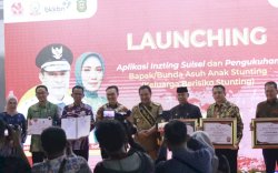 Pj Gubernur Sulsel Luncurkan Aplikasi  'InZTing Sulsel' - Langkah Inovatif Lawan Stunting