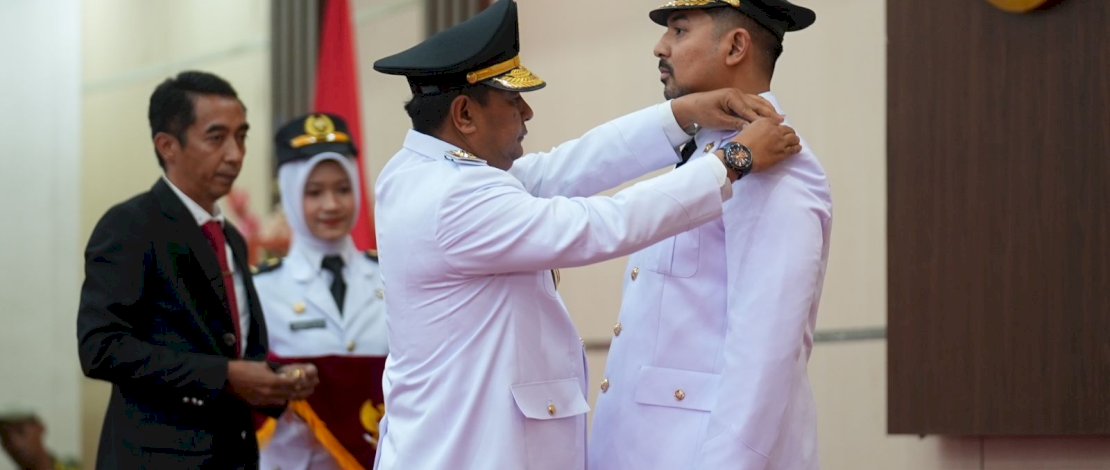 Pj Gubernur Sulsel Lantik Akbar Laluasa Jadi Wakil Bupati Luwu Timur 