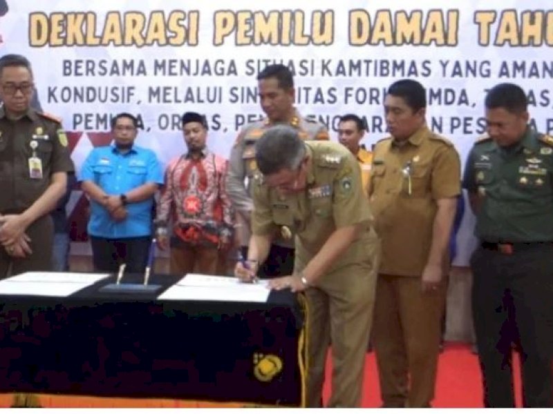Taufan Pawe Hadiri Deklarasi Damai Pemilu 2024 di Mapolres Parepare