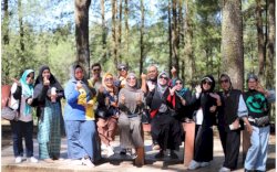 Erna Rasyid Taufan, Nikmati Akhir Pekan Seru di Malino Bersama  Tim Penggerak PKK Kota Parepare,