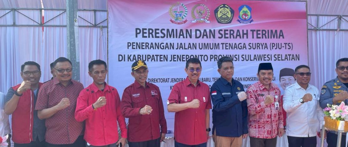 Masyarakat Puji Program PJUTS Ridwan Andi Wittiri 