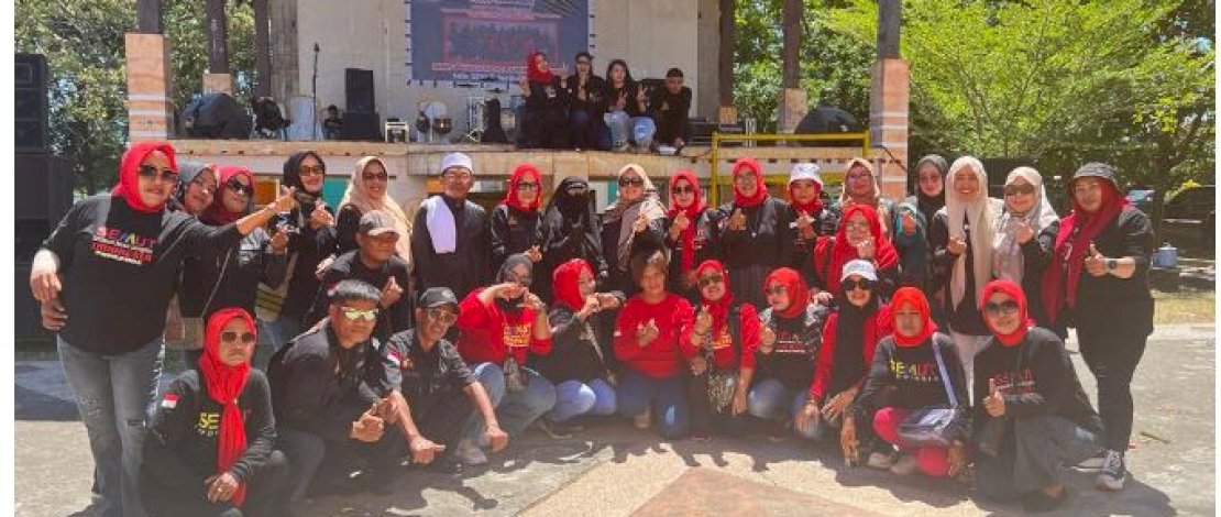 Ketua PKK Kota Parepare Erna Rasyid Taufan Ajak Pelantun Lagu Dangdut Bersiar Islam