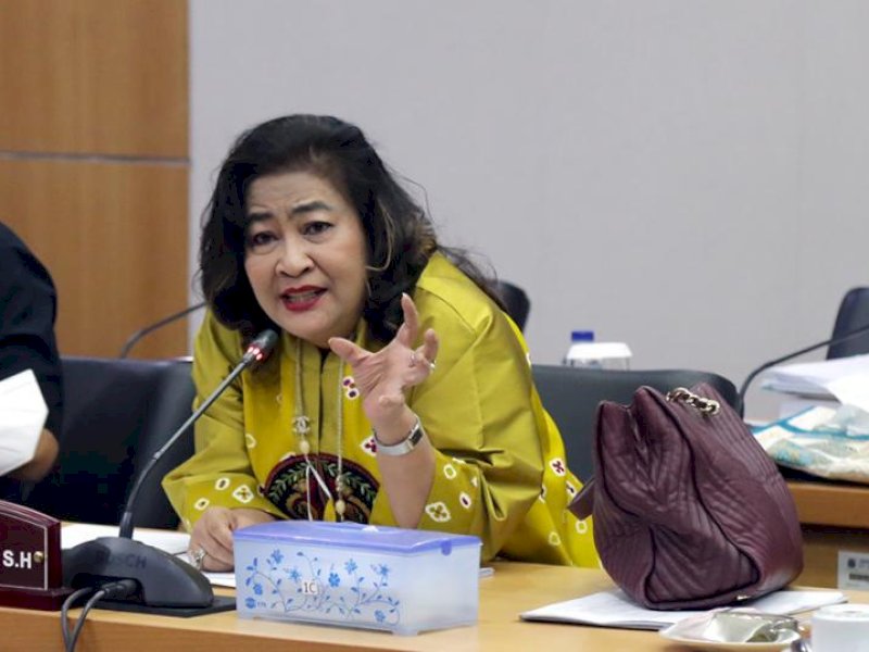 Cinta Mega Kembali Daftar Jadi Caleg PAN Usai Dipecat dari PDIP