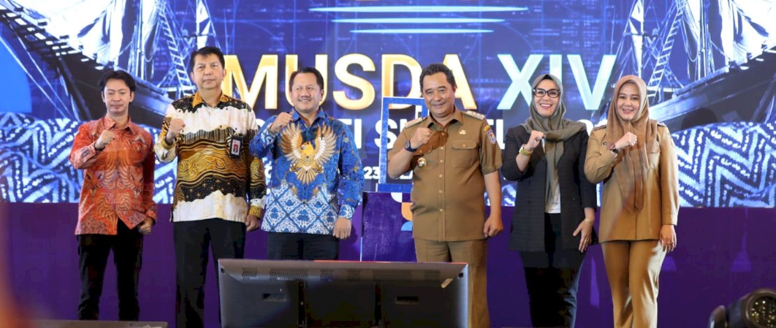Wakil Wali Kota Makassar, Fatmawati Rusdi, menghadiri Musyawarah Daerah XIV Real Estat Indonesia (REI) Sulsel, yang digelar di Claro Hotel, Selasa, 10 Oktober 2023.

