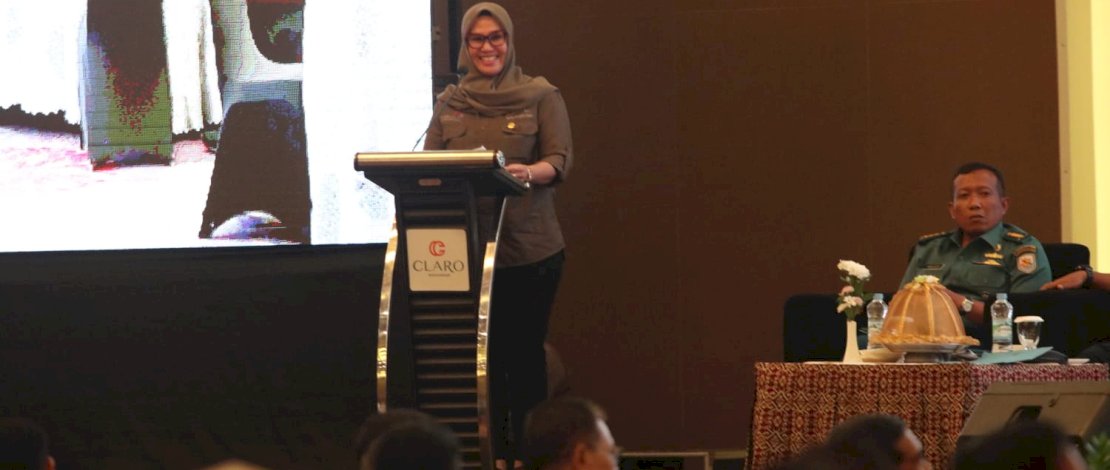 Ketua DPRD Sulsel Andi Ina menyampaikan pemaparannya terkait kesiapan DPRD Sulsel untuk turut menyukseskan pemilu. Ketua DPRD Sulsel Andi Ina menyampaikan pemaparannya terkait kesiapan DPRD Sulsel untuk turut menyukseskan pemilu.