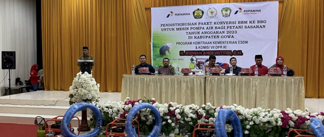Tingkatkan Kualitas Pertanian Sulsel, Ridwan Andi Wittri Bagikan 1.091 Unit Pompa Air BBG Tingkatkan Kualitas Pertanian Sulsel, Ridwan Andi Wittri Bagikan 1.091 Unit Pompa Air BBG