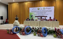 Tingkatkan Kualitas Pertanian Sulsel, Ridwan Andi Wittri Bagikan 1.091 Unit Pompa Air BBG