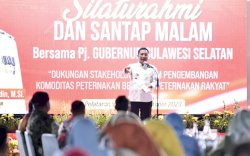 Demi Perangi Stunting, Pj Gubernur Sulsel Imbau Pelaku Usaha Hewan Ternak  Tingkatkan Produksi