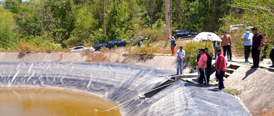 Kunjungan ke Pucak Maros, Pj Gubernur Bahtiar Dorong Inseminasi Buatan Tingkatkan Populasi Ternak