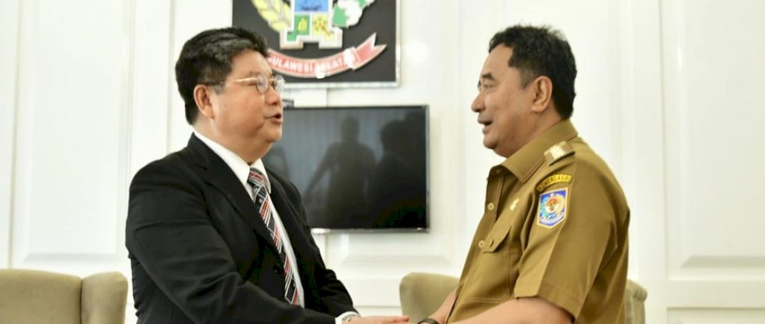 Pj Gubernur Sulsel - Konjen Jepang Bahas Potensi Budidaya Pisang dan Ayam Ketawa Pj Gubernur Sulsel - Konjen Jepang Bahas Potensi Budidaya Pisang dan Ayam Ketawa