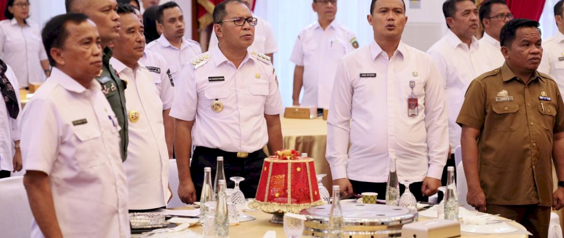 Pj Gubernur Sulawesi Selatan (Sulsel), Bahtiar Baharuddin, bersama Wali Kota Makassar Moh Ramdhan Pomanto, terus memperkuat sinergi dan kolaborasi sebagai upaya mencegah potensi kerawanan Pemilu 2024. Pj Gubernur Sulawesi Selatan (Sulsel), Bahtiar Baharuddin, bersama Wali Kota Makassar Moh Ramdhan Pomanto, terus memperkuat sinergi dan kolaborasi sebagai upaya mencegah potensi kerawanan Pemilu 2024.