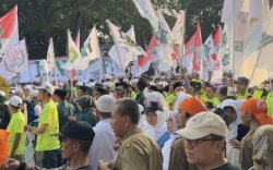 Pasukan 'Bajak Laut' Kawal Anies - Muhaimin ke KPU 